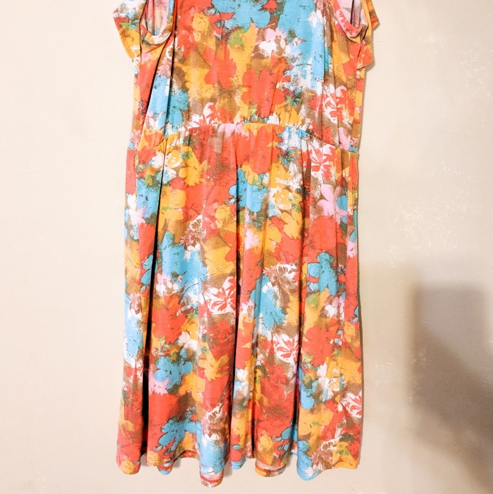 Floral Dress with Ruffle - Picture 5 of 5